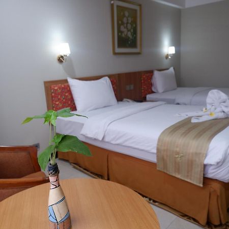 Hotel Horison Ultima Bandung Extérieur photo