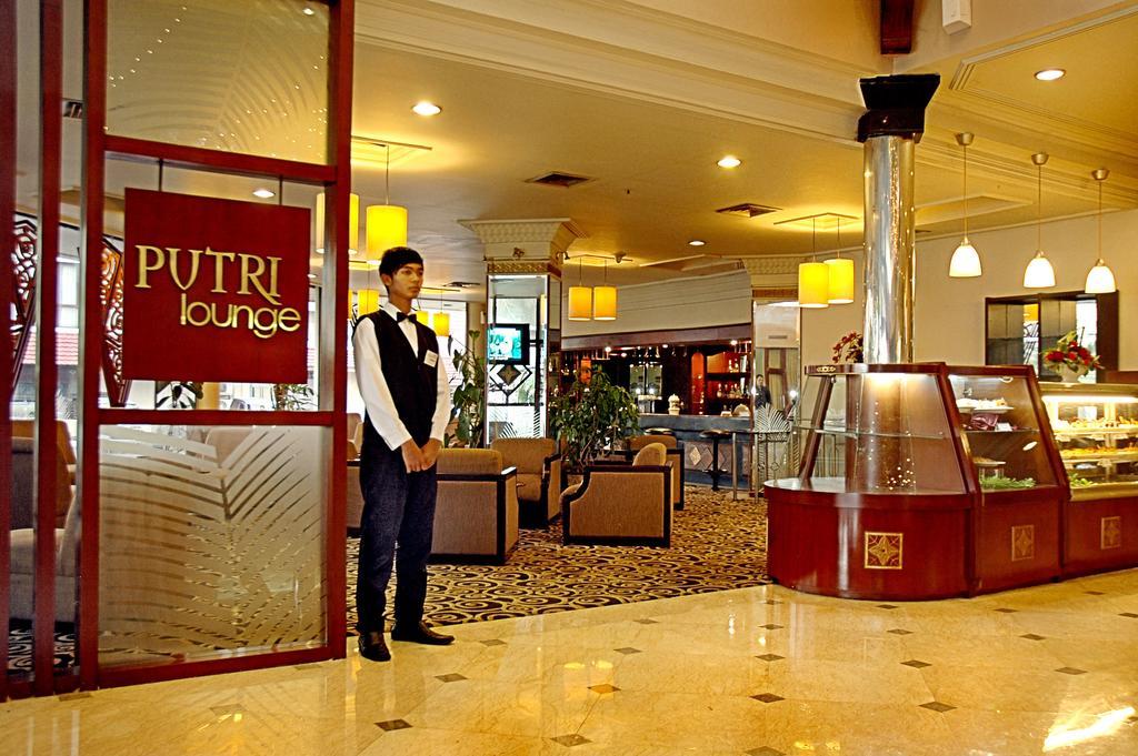 Hotel Horison Ultima Bandung Extérieur photo